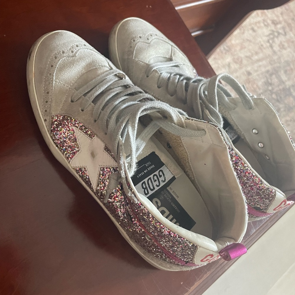 Size 39 Golden Goose